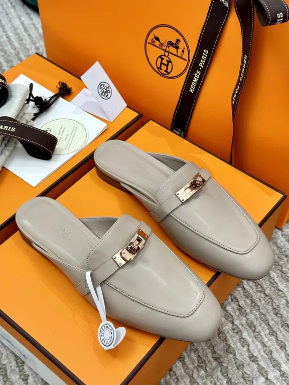 Hermes Shoe 